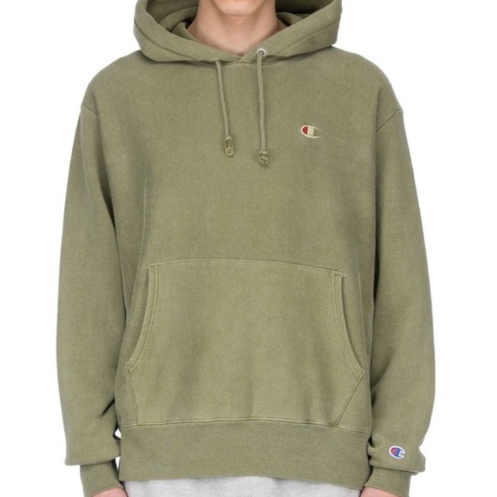 Champion Men's Hoodie in Olive